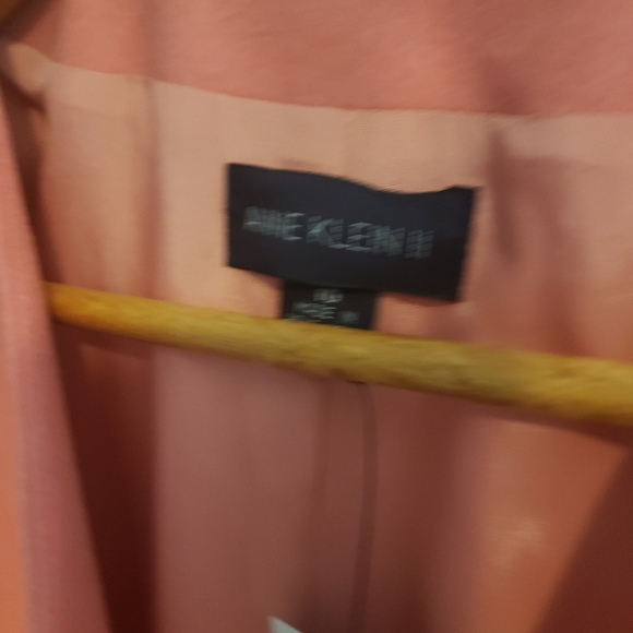Anne Klein - Picture 6 of 6